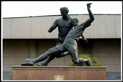 大型爭雕塑|廣場爭銅雕塑